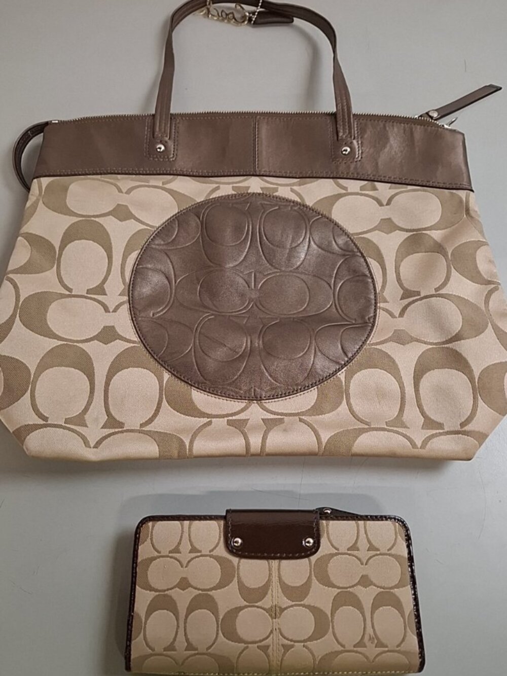 Coach Signature Canvas Zip Tote Bag and Wallet 2 Piece Set Khaki Brown